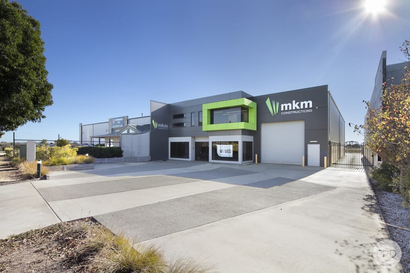 Click to view all images 16B Endeavour Way Alfredton VIC 3350 - Image 1