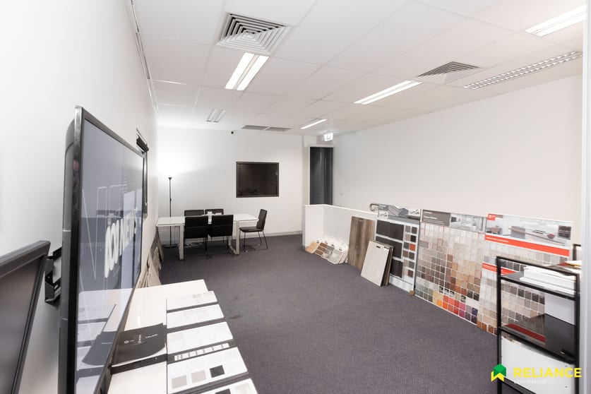 Click to view all images 1/59 Ravenhall Way Ravenhall VIC 3023 - Image 3
