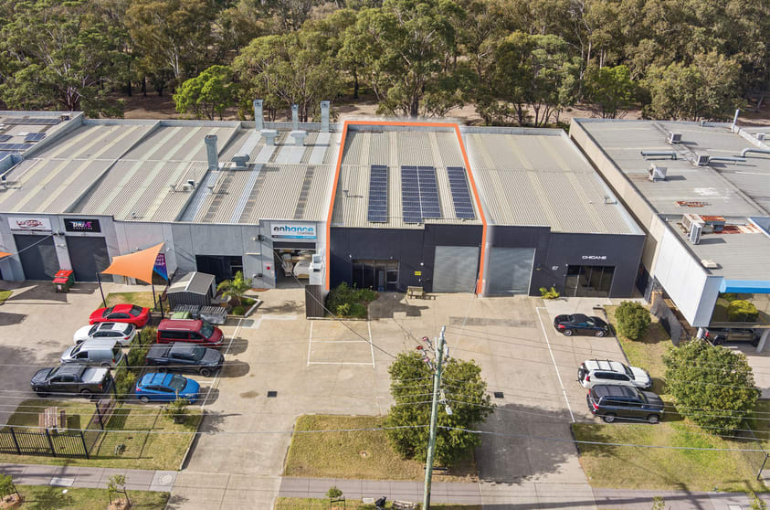 Click to view all images 4/67 Industrial Drive Braeside VIC 3195 - Image 3