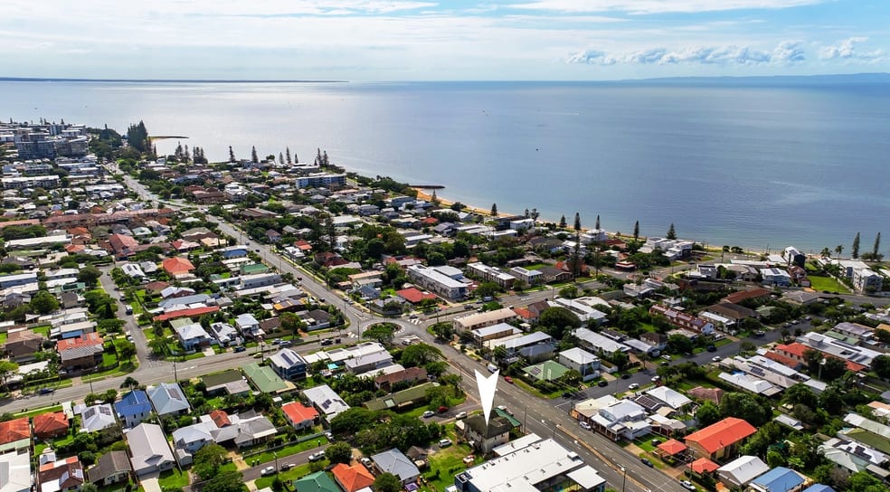 Click to view all images 617 Oxley Avenue Scarborough QLD 4020 - Image 3