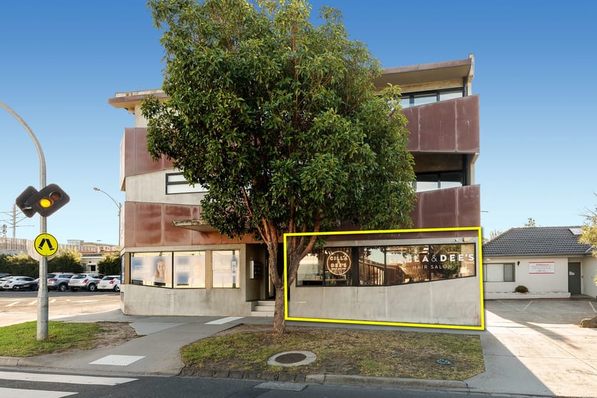 Click to view all images 1/131 Parkers Road Parkdale VIC 3195 - Image 2