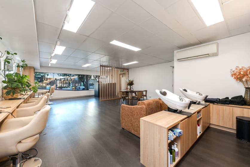 Click to view all images 1/131 Parkers Road Parkdale VIC 3195 - Image 3
