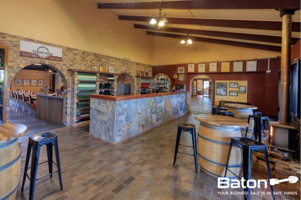 Click to view all images 354 Sundown Road Ballandean QLD 4382 - Image 3