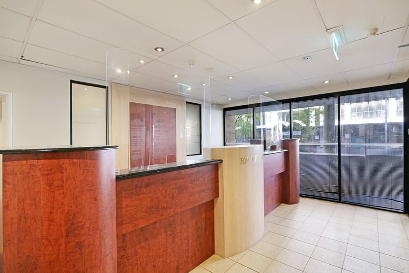 Click to view all images 2/190 Hay Street East Perth WA 6004 - Image 2