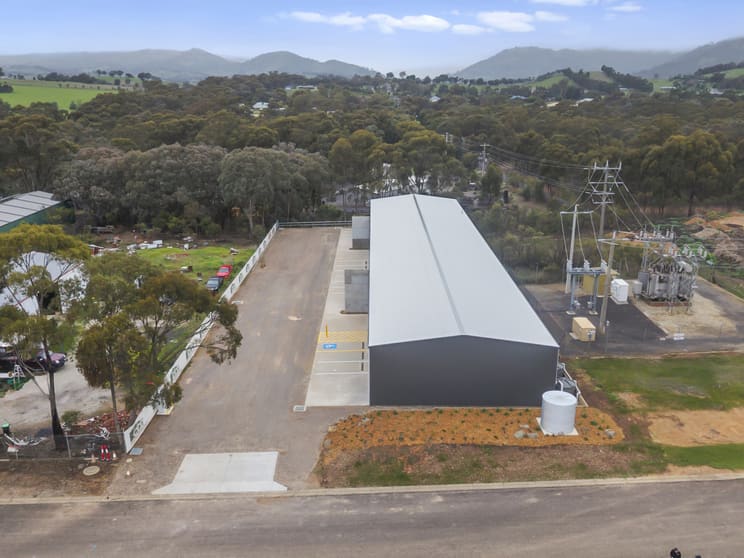 Click to view all images 6 PEARCE STREET Seymour VIC 3660 - Image 2