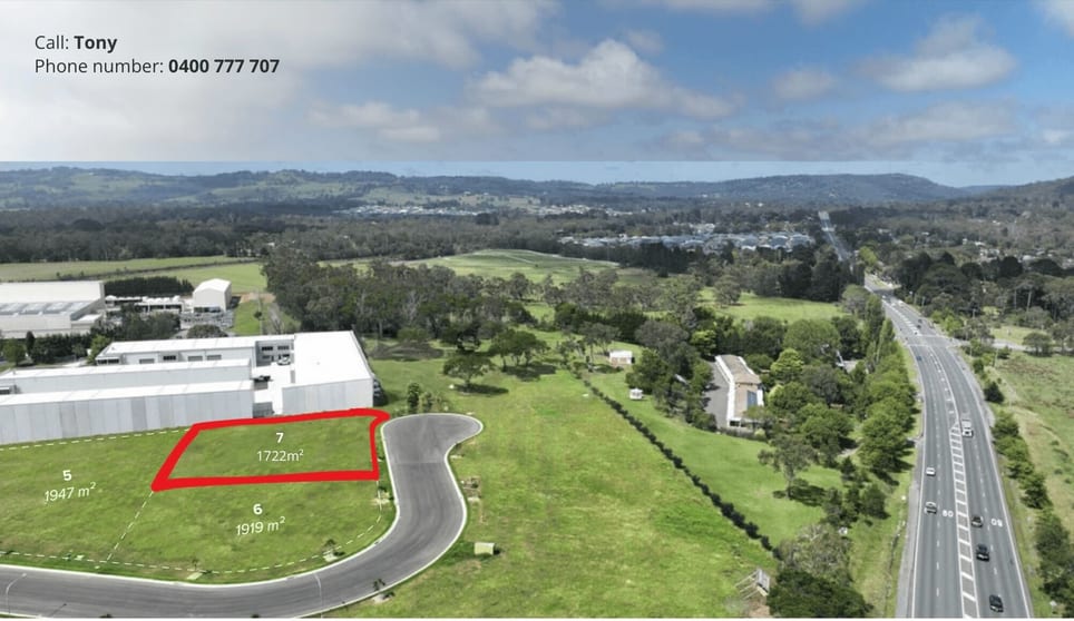 Click to view all images 7 Lady Tyree Place Braemar NSW 2575 - Image 1