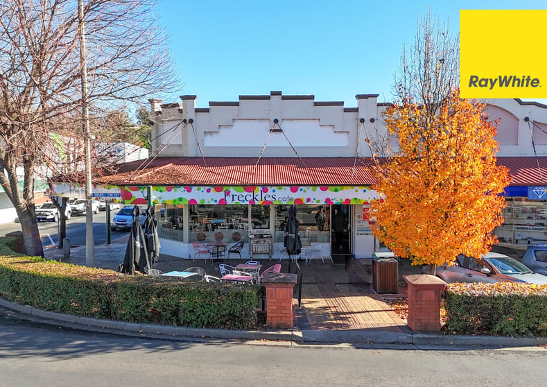 Click to view all images 102-104 Byron Street Inverell NSW 2360 - Image 1