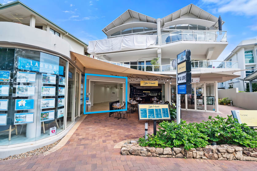 Click to view all images 3/235 Gympie Terrace Noosaville QLD 4566 - Image 1