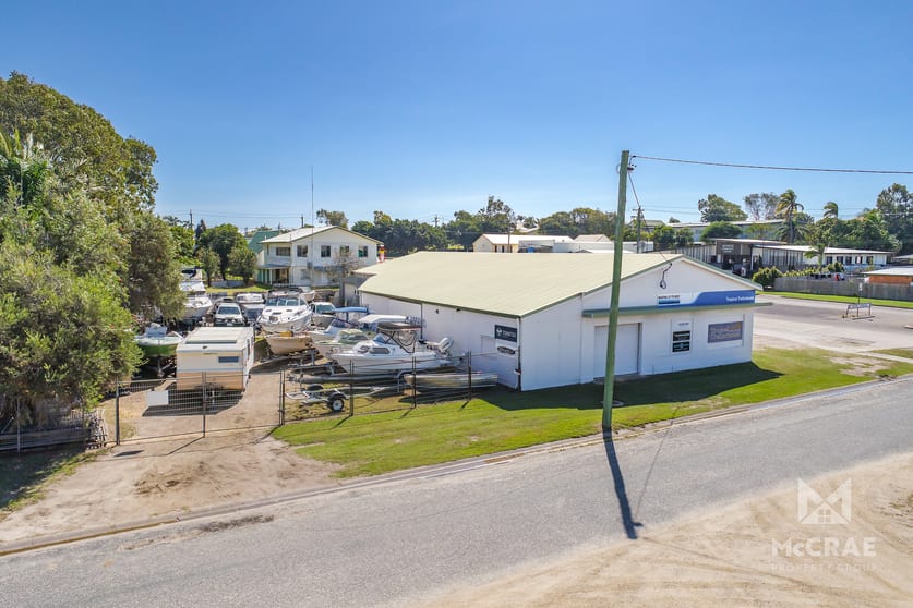 Click to view all images 32 Gordon Street Bowen QLD 4805 - Image 3