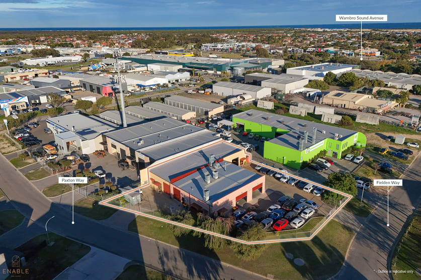 Click to view all images 22 Fielden Way Port Kennedy WA 6172 - Image 1