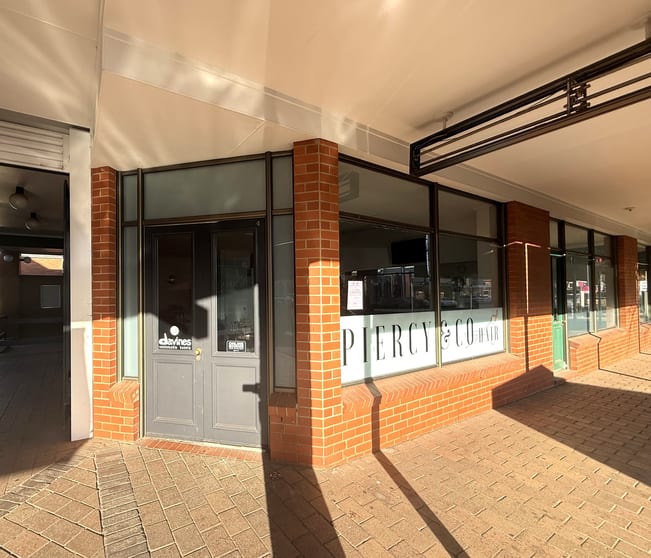 Click to view all images 4/48 Lynch Street Young NSW 2594 - Image 2
