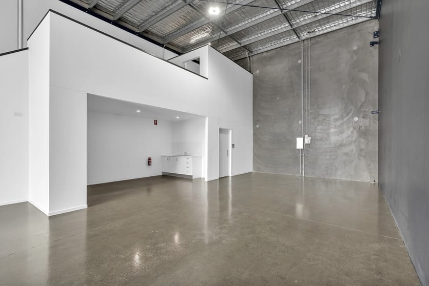 Click to view all images Unit 3/49 Dacmar Road Coolum Beach QLD 4573 - Image 2