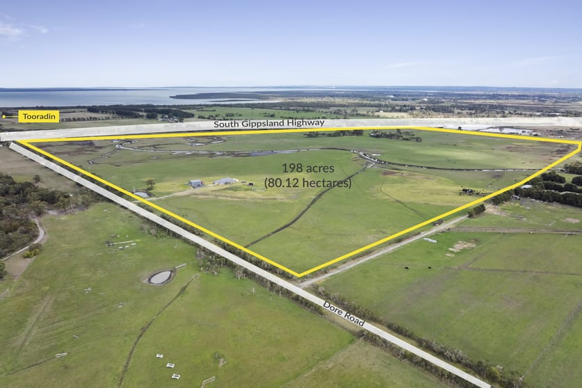 Click to view all images 2645 South Gippsland Highway Tooradin VIC 3980 - Image 1