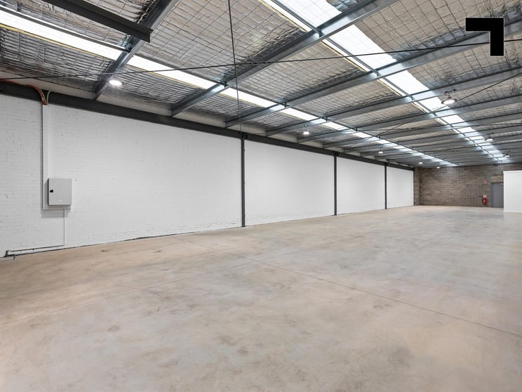 Click to view all images 6 Lamana Road Mordialloc VIC 3195 - Image 2