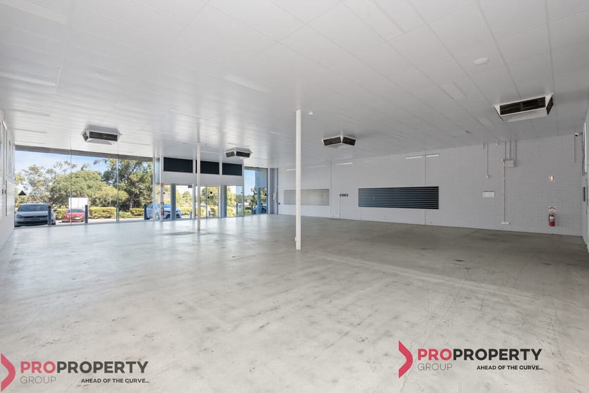 Click to view all images 1/1 Dellamarta Road Wangara WA 6065 - Image 3