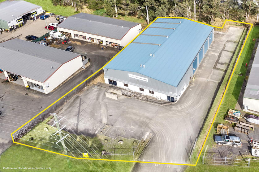 Click to view all images 18 Chambers Road Woodford QLD 4514 - Image 2