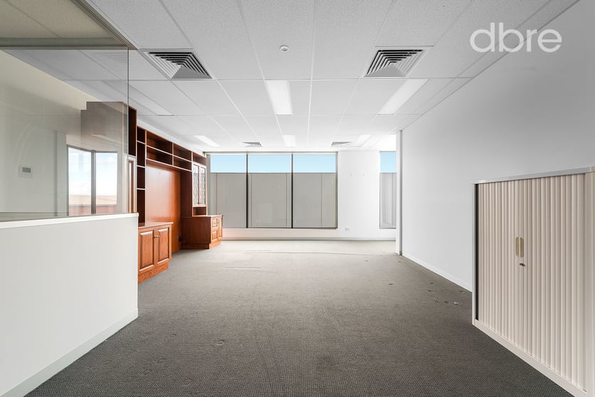 Click to view all images 14/105-115 Cochranes Road Moorabbin VIC 3189 - Image 2