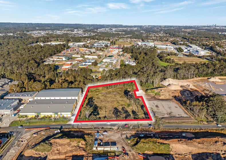 Click to view all images 326 Annangrove Road Rouse Hill NSW 2155 - Image 2