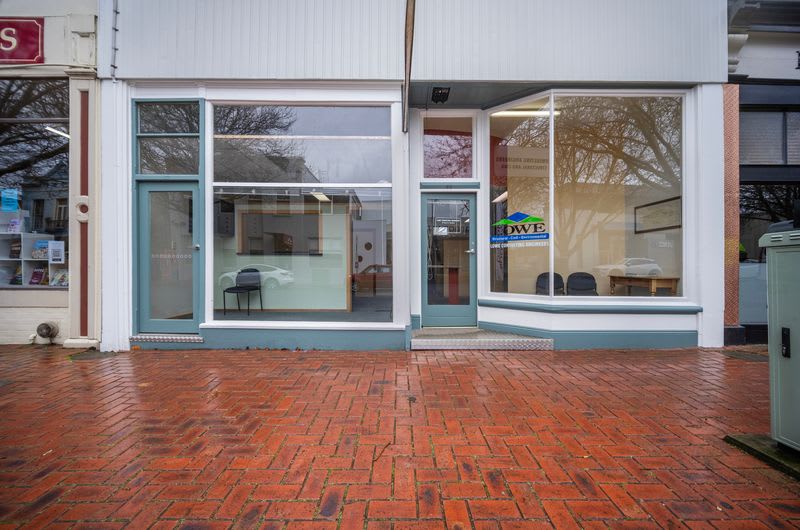 69 Gray Street Hamilton VIC 3300 - Image 2