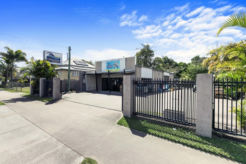 Click to view all images 363 Alice Street Maryborough QLD 4650 - Image 2