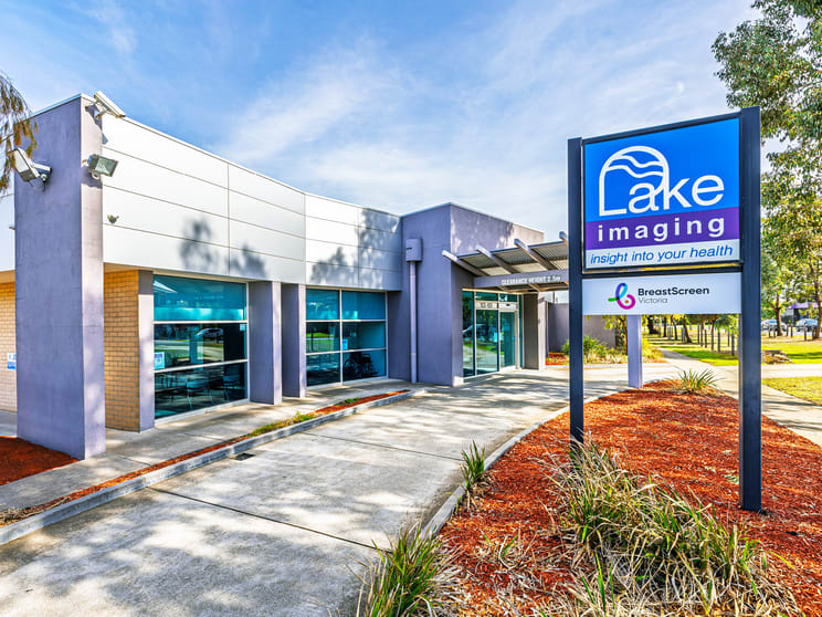 Click to view all images 101-103 Unitt Street Melton VIC 3337 - Image 1
