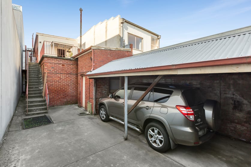 Click to view all images VIC - Image 3