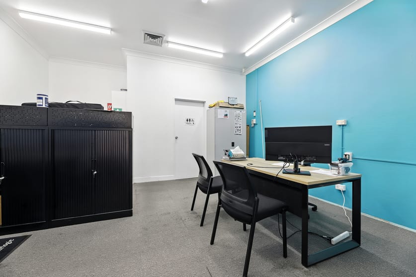 Click to view all images 14/296-298 Windsor Street Richmond NSW 2753 - Image 2