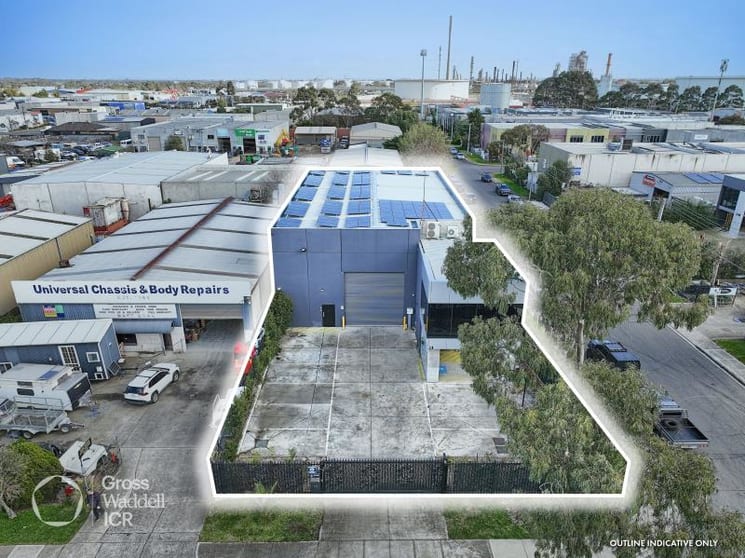 Click to view all images 11 Byron Street Williamstown North VIC 3016 - Image 2