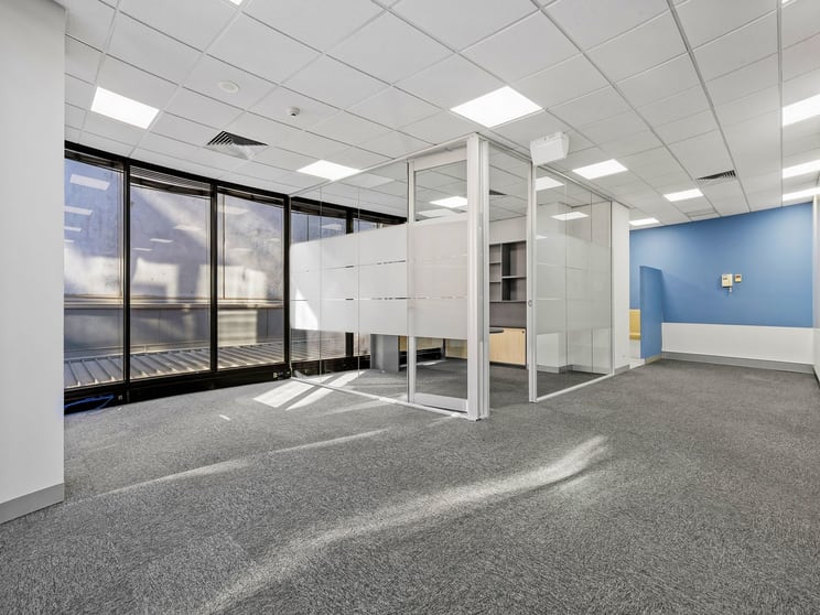 Click to view all images 23/25 CLAREMONT STREET South Yarra VIC 3141 - Image 2