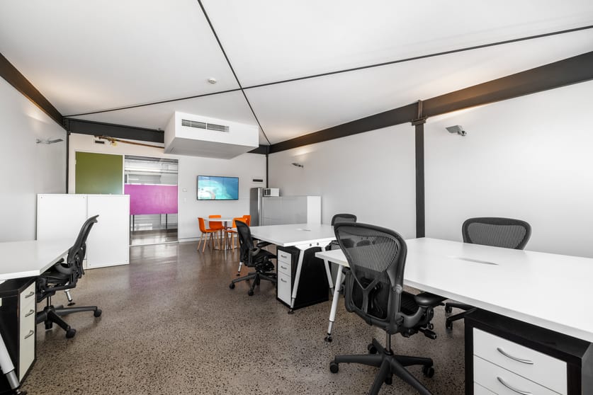 Click to view all images 8/35 Buckingham Street Surry Hills NSW 2010 - Image 3