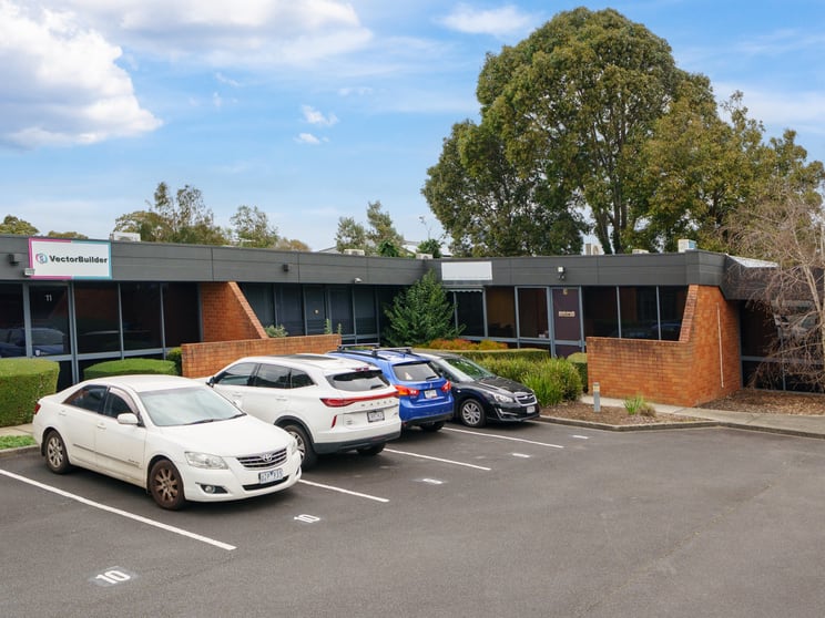Click to view all images 9/42 Stud Road Bayswater VIC 3153 - Image 2