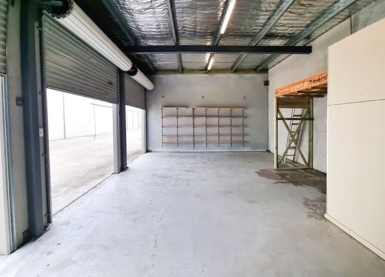 Click to view all images Unit 8/20 Tathra Street West Gosford NSW 2250 - Image 2