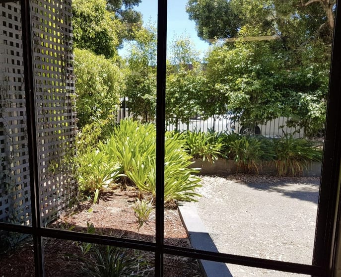 Click to view all images 18 Claude Street Burswood WA 6100 - Image 2