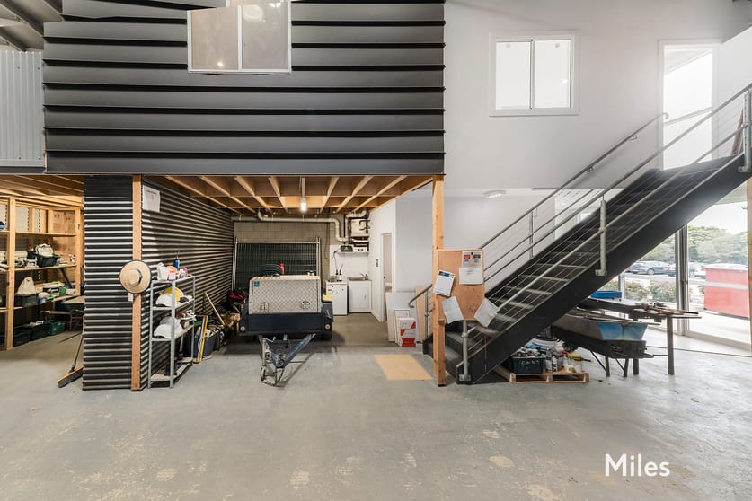 Click to view all images 24/10 Mirra Court Bundoora VIC 3083 - Image 3