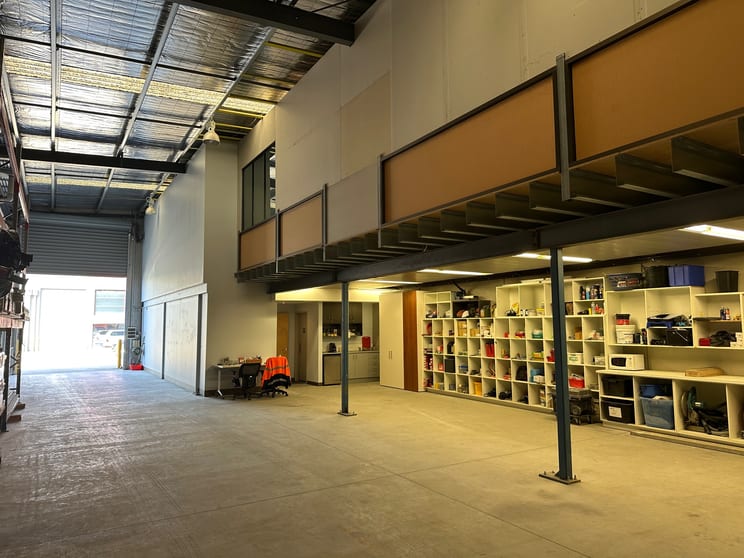17/25 Conquest Way Hallam VIC 3803 - Image 3