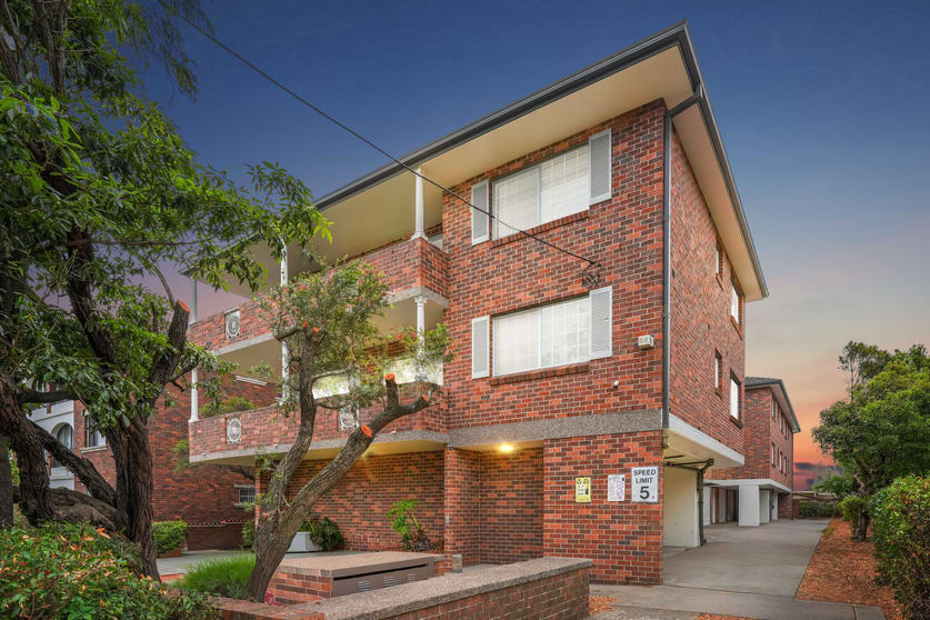 Click to view all images 221-225 Haldon Street Lakemba NSW 2195 - Image 1