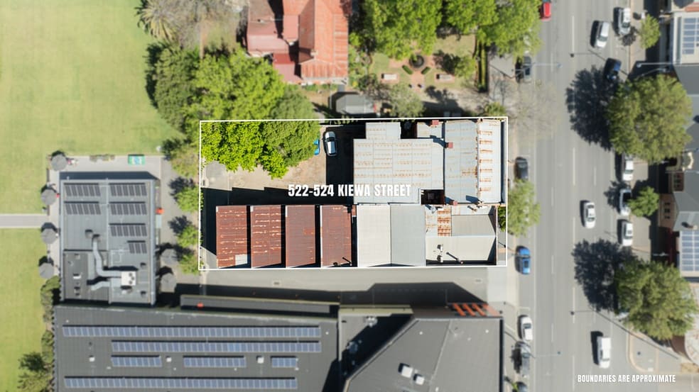 Click to view all images 522-524 Kiewa Street Albury NSW 2640 - Image 3