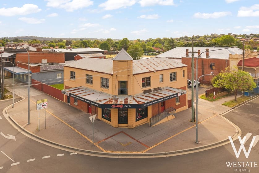 Click to view all images 203 George Street Bathurst NSW 2795 - Image 1