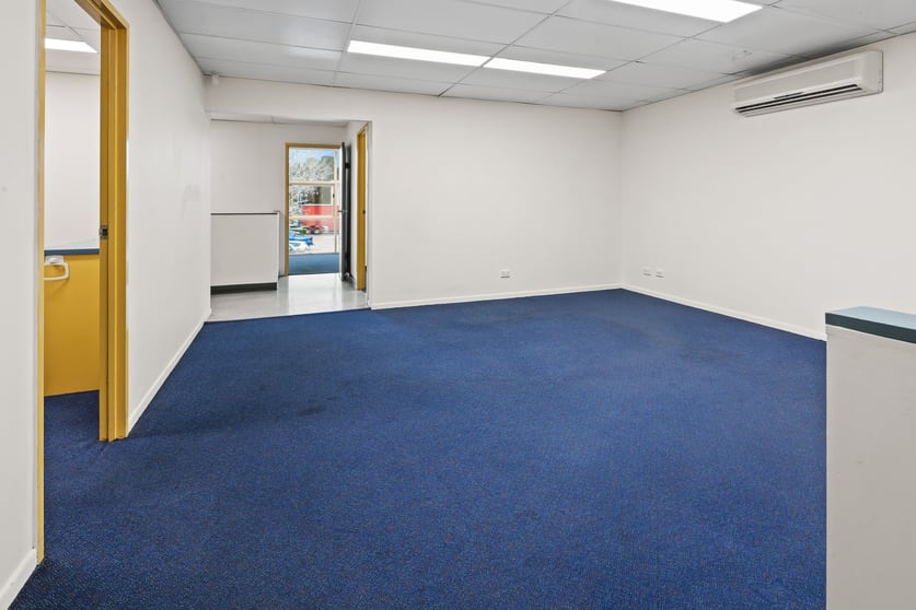 Click to view all images 1/9 Stockwell Place Archerfield QLD 4108 - Image 3