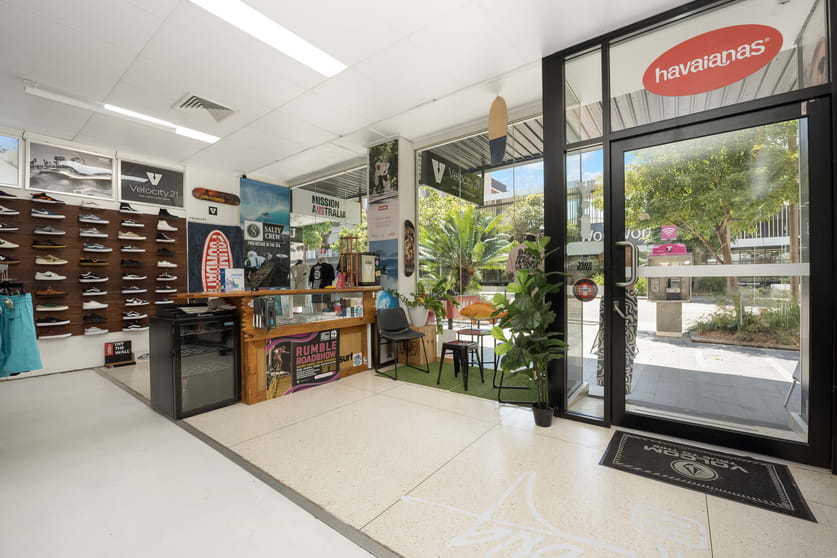 Click to view all images 398-400 Flinders Street Townsville City QLD 4810 - Image 3