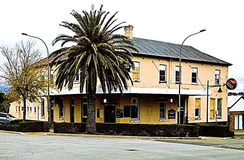 Click to view all images 63 Neill St Harden NSW 2587 - Image 1