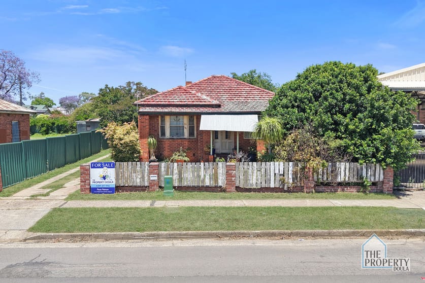 Click to view all images 230 Bridge Street Tamworth NSW 2340 - Image 3