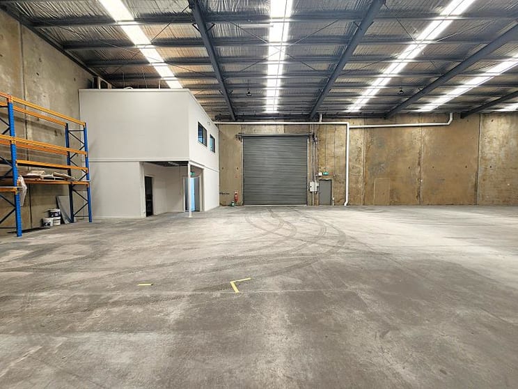 Click to view all images 7/33-35 Lara Way Campbellfield VIC 3061 - Image 2