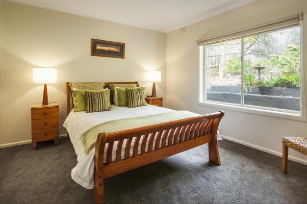 18 Symons Street Healesville VIC 3777 - Image 2