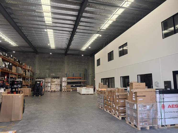 Click to view all images 44 Transport St Yatala QLD 4207 - Image 2