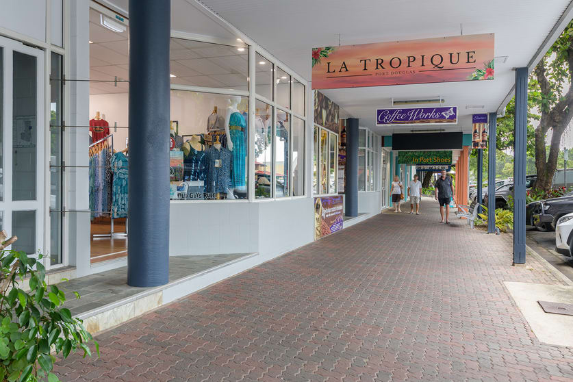 Click to view all images SHOP 4/32 Macrossan St Port Douglas QLD 4877 - Image 2