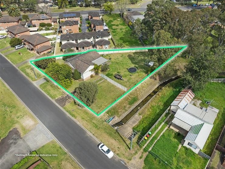 21 James Street Ingleburn NSW 2565 - Image 2