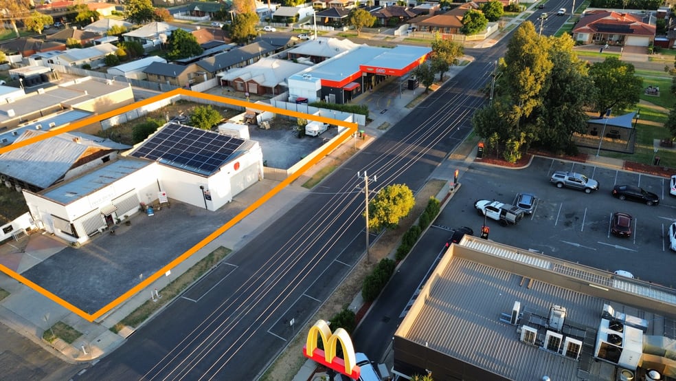 Click to view all images 87-89 High St Cobram VIC 3644 - Image 2