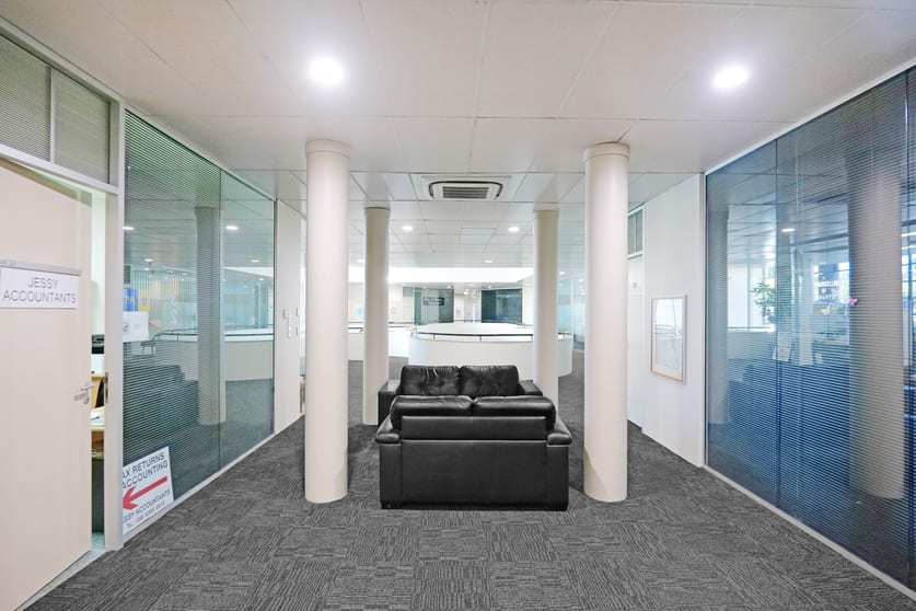 Click to view all images 23/328 Albany Highway Victoria Park WA 6100 - Image 3
