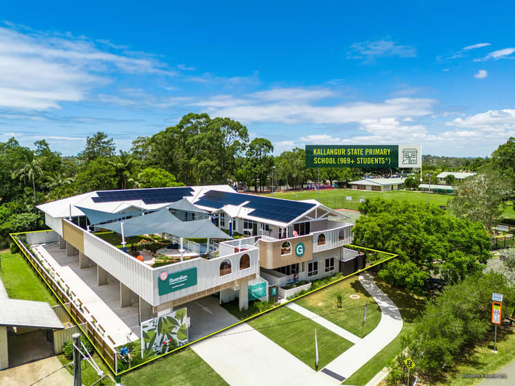Click to view all images 68 Old Gympie Rd Kallangur QLD 4503 - Image 1